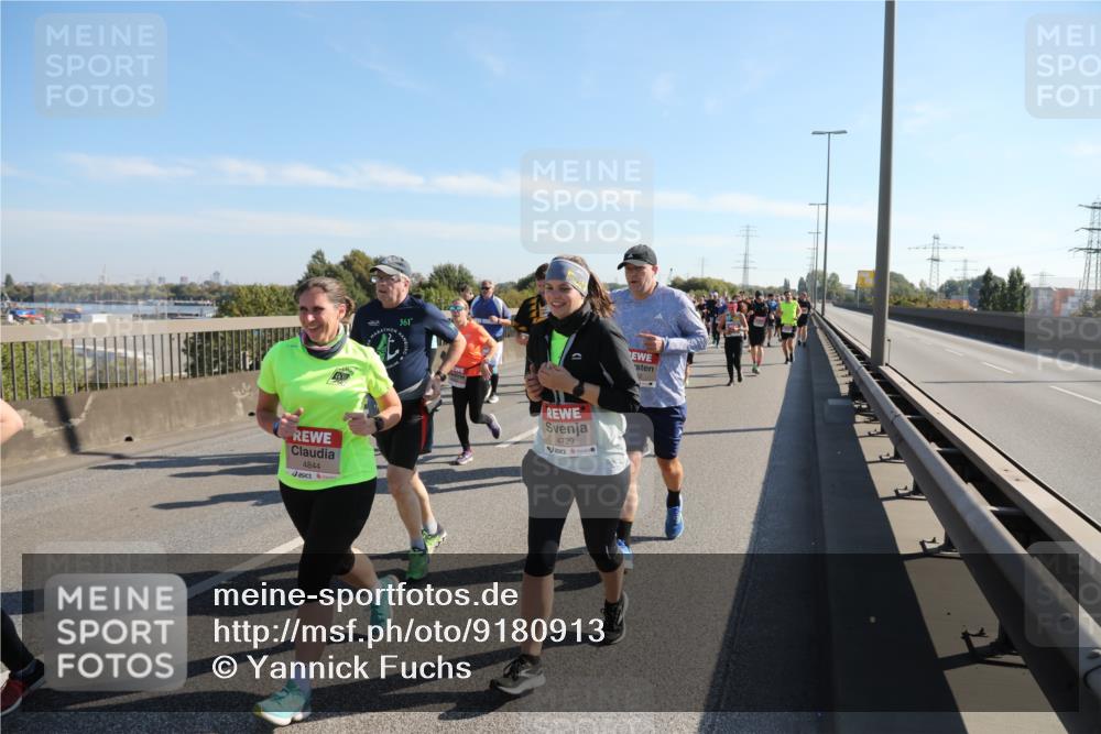 03.10.2025 - Köhlbrandbrückenlauf Yannick Fuchs http://msf.ph/oto/9180913 03.10.2025 11:22:13 Position 3 4844, 361, 4729 meine-sportfotos.de