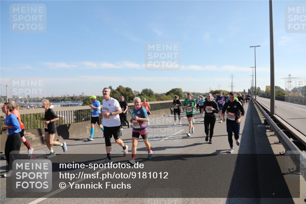 03.10.2025 - Köhlbrandbrückenlauf Yannick Fuchs http://msf.ph/oto/9181012 03.10.2025 11:22:25 Position 3  meine-sportfotos.de