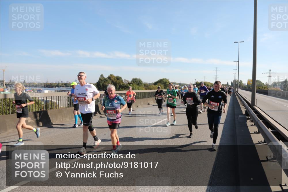 03.10.2025 - Köhlbrandbrückenlauf Yannick Fuchs http://msf.ph/oto/9181017 03.10.2025 11:22:26 Position 3  meine-sportfotos.de
