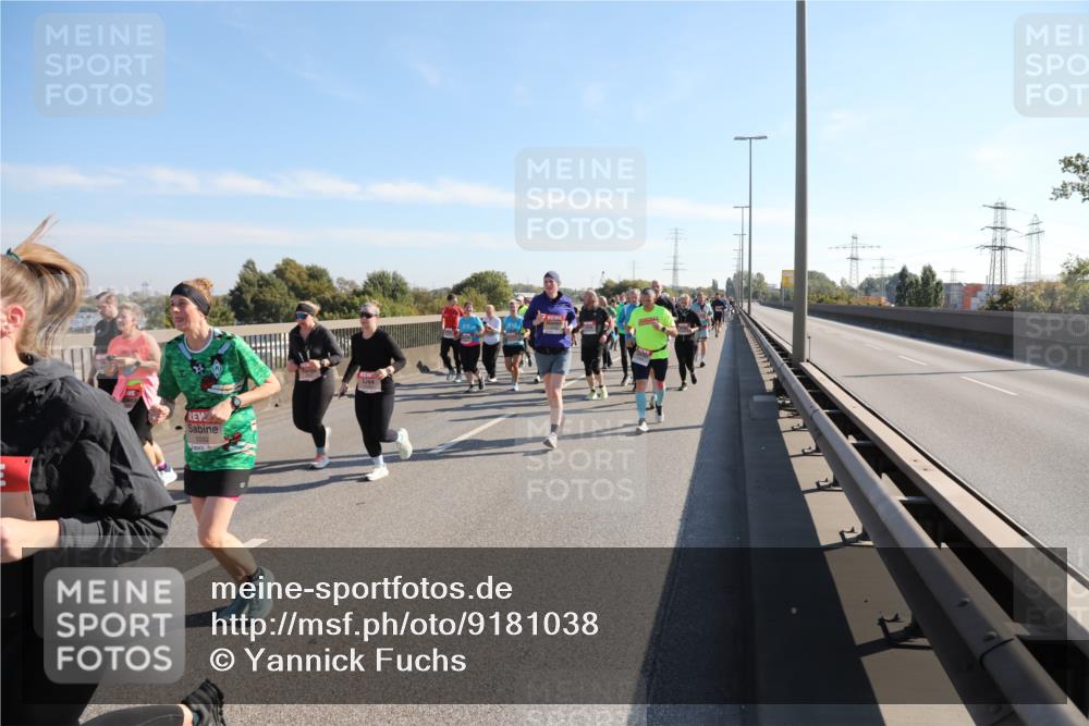 03.10.2025 - Köhlbrandbrückenlauf Yannick Fuchs http://msf.ph/oto/9181038 03.10.2025 11:22:28 Position 3 5092 meine-sportfotos.de
