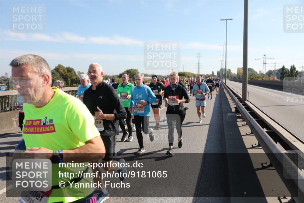 03.10.2025 - Köhlbrandbrückenlauf Yannick Fuchs http://msf.ph/oto/9181065 03.10.2025 11:22:30 Position 3 5933 meine-sportfotos.de