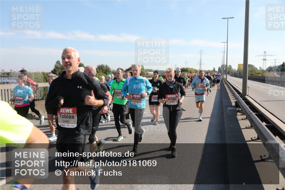 03.10.2025 - Köhlbrandbrückenlauf Yannick Fuchs http://msf.ph/oto/9181069 03.10.2025 11:22:31 Position 3 5449, 5782, 6537, 5450 meine-sportfotos.de