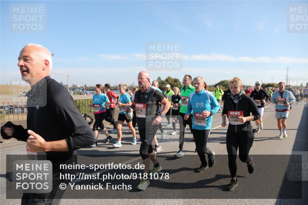 03.10.2025 - Köhlbrandbrückenlauf Yannick Fuchs http://msf.ph/oto/9181078 03.10.2025 11:22:31 Position 3 8, 5709, 6537, 5450 meine-sportfotos.de