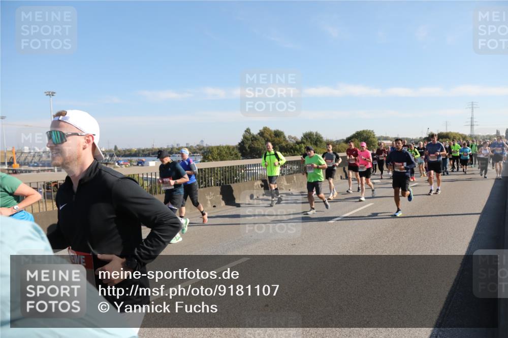 03.10.2025 - Köhlbrandbrückenlauf Yannick Fuchs http://msf.ph/oto/9181107 03.10.2025 11:22:34 Position 3  meine-sportfotos.de