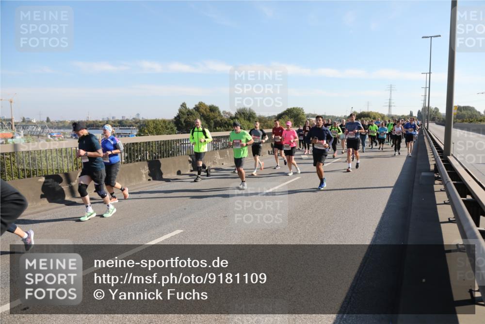 03.10.2025 - Köhlbrandbrückenlauf Yannick Fuchs http://msf.ph/oto/9181109 03.10.2025 11:22:34 Position 3  meine-sportfotos.de