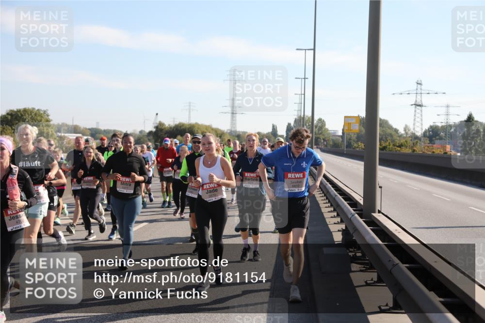 03.10.2025 - Köhlbrandbrückenlauf Yannick Fuchs http://msf.ph/oto/9181154 03.10.2025 11:22:37 Position 3 4702, 5377, 5160, 4826, 6812, 5570 meine-sportfotos.de