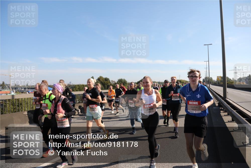 03.10.2025 - Köhlbrandbrückenlauf Yannick Fuchs http://msf.ph/oto/9181178 03.10.2025 11:22:39 Position 3 4702, 5570, 6812 meine-sportfotos.de