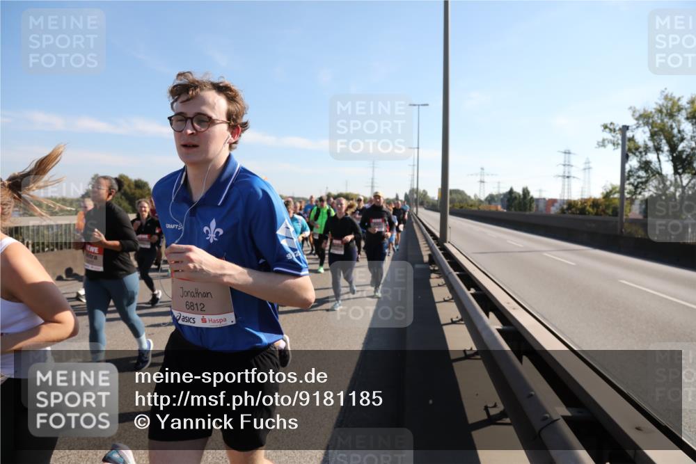 03.10.2025 - Köhlbrandbrückenlauf Yannick Fuchs http://msf.ph/oto/9181185 03.10.2025 11:22:40 Position 3 6812 meine-sportfotos.de