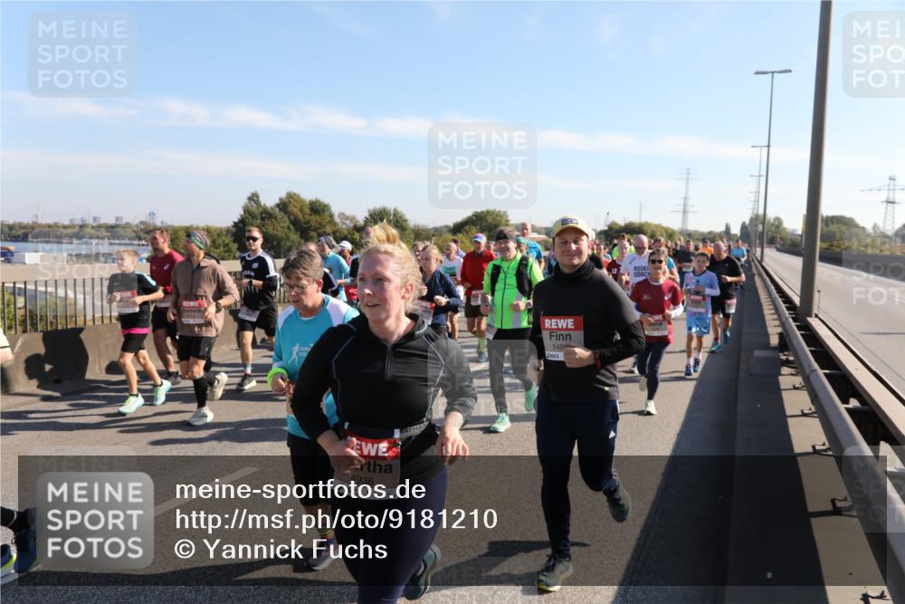 03.10.2025 - Köhlbrandbrückenlauf Yannick Fuchs http://msf.ph/oto/9181210 03.10.2025 11:22:42 Position 3 4936, 545 meine-sportfotos.de