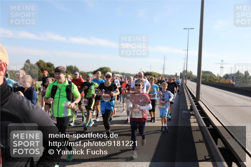 03.10.2025 - Köhlbrandbrückenlauf Yannick Fuchs http://msf.ph/oto/9181221 03.10.2025 11:22:43 Position 3 4746, 5949 meine-sportfotos.de