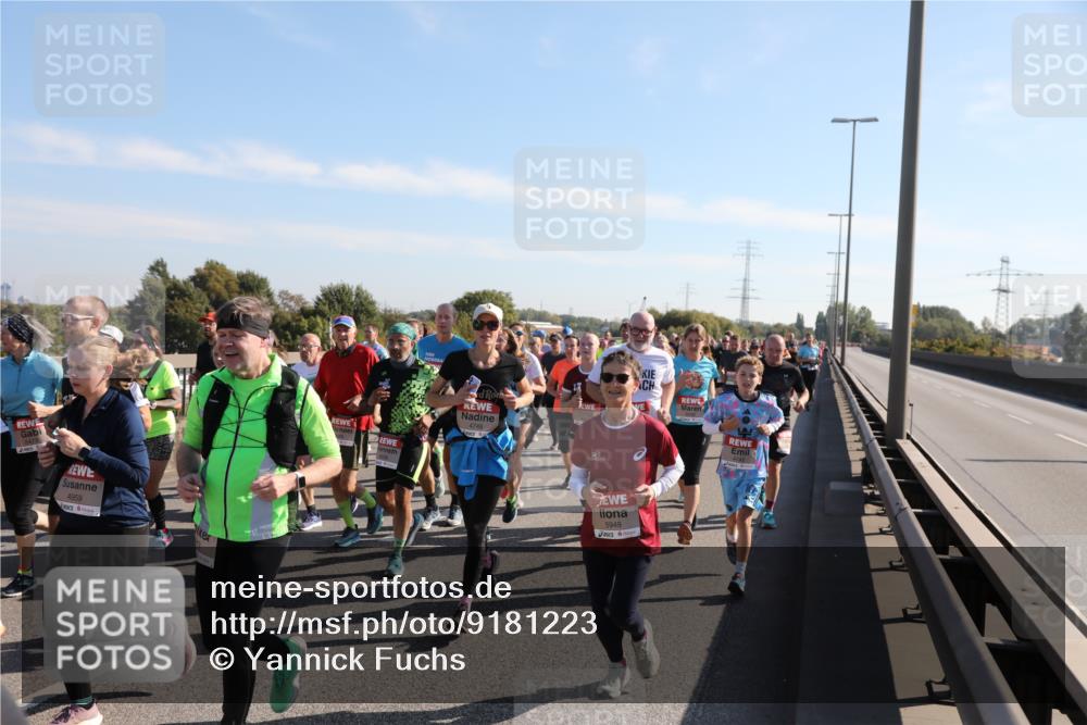 03.10.2025 - Köhlbrandbrückenlauf Yannick Fuchs http://msf.ph/oto/9181223 03.10.2025 11:22:43 Position 3 4959, 5949 meine-sportfotos.de