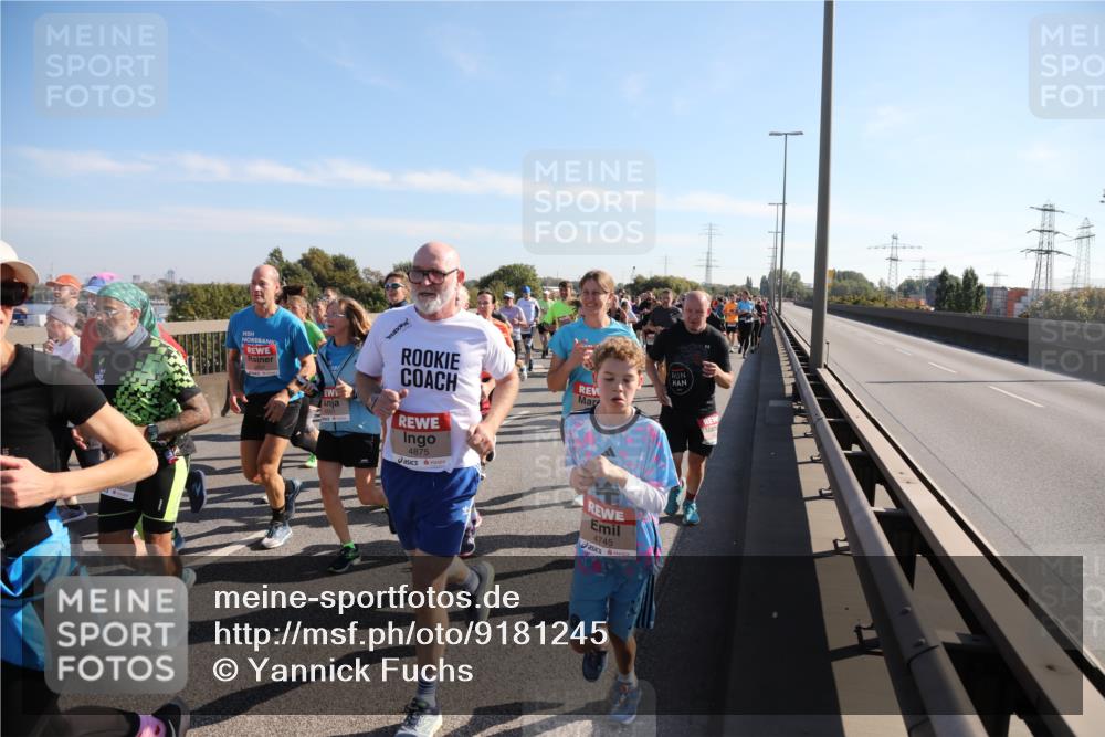 03.10.2025 - Köhlbrandbrückenlauf Yannick Fuchs http://msf.ph/oto/9181245 03.10.2025 11:22:44 Position 3 4875, 4745 meine-sportfotos.de