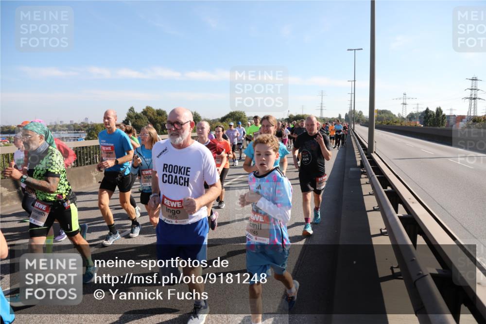 03.10.2025 - Köhlbrandbrückenlauf Yannick Fuchs http://msf.ph/oto/9181248 03.10.2025 11:22:45 Position 3 6608, 6501, 4875, 4745 meine-sportfotos.de
