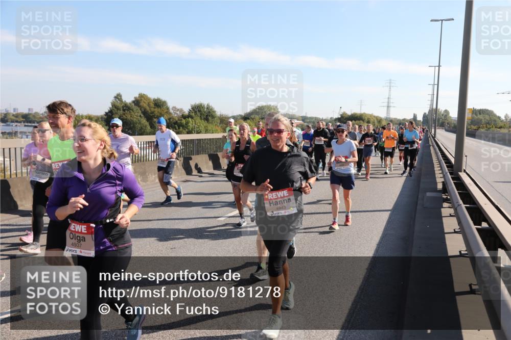 03.10.2025 - Köhlbrandbrückenlauf Yannick Fuchs http://msf.ph/oto/9181278 03.10.2025 11:22:47 Position 3 4937, 4943 meine-sportfotos.de