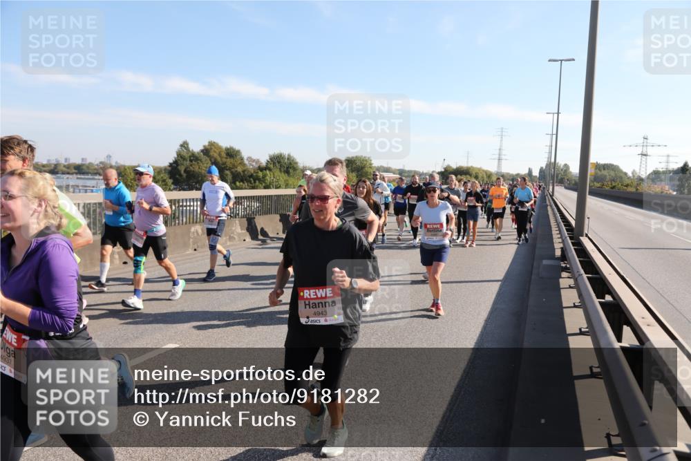 03.10.2025 - Köhlbrandbrückenlauf Yannick Fuchs http://msf.ph/oto/9181282 03.10.2025 11:22:47 Position 3 4937, 4943 meine-sportfotos.de