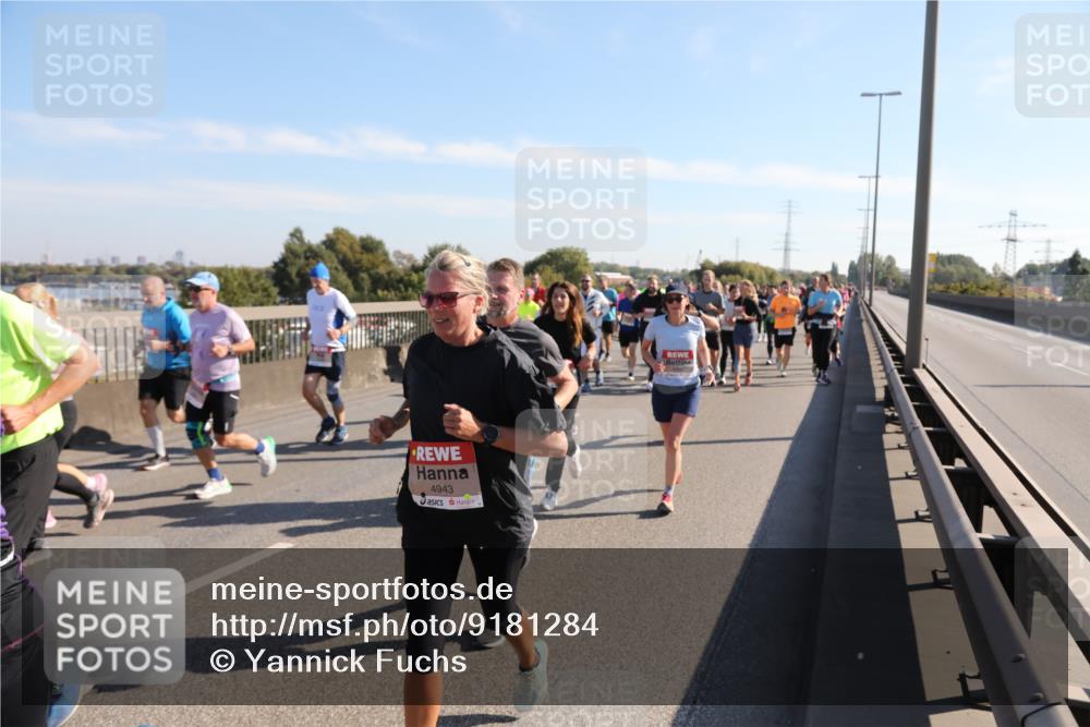 03.10.2025 - Köhlbrandbrückenlauf Yannick Fuchs http://msf.ph/oto/9181284 03.10.2025 11:22:48 Position 3 4943 meine-sportfotos.de