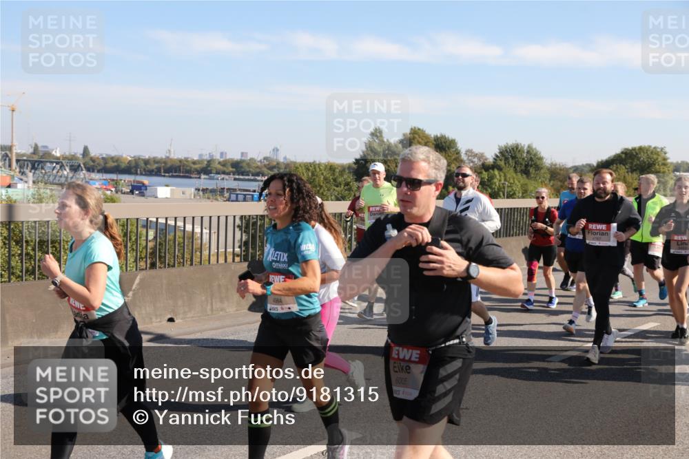 03.10.2025 - Köhlbrandbrückenlauf Yannick Fuchs http://msf.ph/oto/9181315 03.10.2025 11:22:50 Position 3 4984, 4767, 6005 meine-sportfotos.de