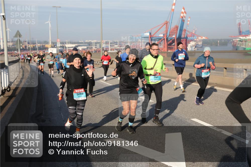 03.10.2025 - Köhlbrandbrückenlauf Yannick Fuchs http://msf.ph/oto/9181346 03.10.2025 08:56:42 Position 2 1935, 2618 meine-sportfotos.de