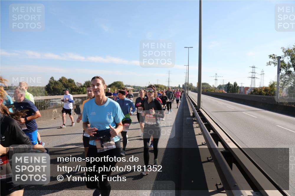 03.10.2025 - Köhlbrandbrückenlauf Yannick Fuchs http://msf.ph/oto/9181352 03.10.2025 11:22:53 Position 3 03, 10, 2013, 627, 6757 meine-sportfotos.de