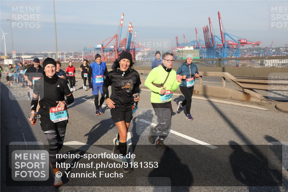 03.10.2025 - Köhlbrandbrückenlauf Yannick Fuchs http://msf.ph/oto/9181353 03.10.2025 08:56:43 Position 2 1935, 2018 meine-sportfotos.de