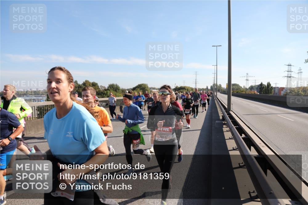 03.10.2025 - Köhlbrandbrückenlauf Yannick Fuchs http://msf.ph/oto/9181359 03.10.2025 11:22:53 Position 3 627, 6757 meine-sportfotos.de