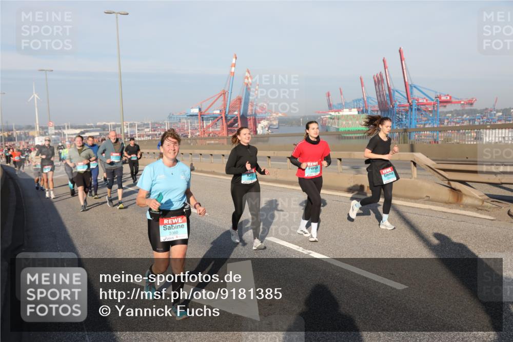 03.10.2025 - Köhlbrandbrückenlauf Yannick Fuchs http://msf.ph/oto/9181385 03.10.2025 08:56:47 Position 2 3360 meine-sportfotos.de