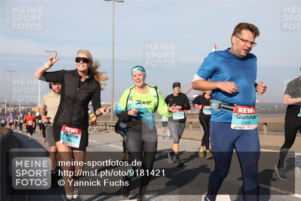 03.10.2025 - Köhlbrandbrückenlauf Yannick Fuchs http://msf.ph/oto/9181421 03.10.2025 08:56:52 Position 2 2845, 2366 meine-sportfotos.de