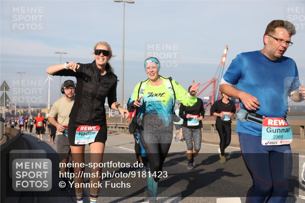03.10.2025 - Köhlbrandbrückenlauf Yannick Fuchs http://msf.ph/oto/9181423 03.10.2025 08:56:53 Position 2 2845, 2366 meine-sportfotos.de