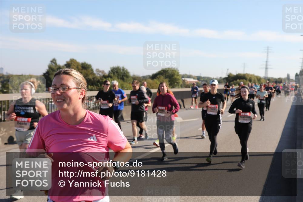 03.10.2025 - Köhlbrandbrückenlauf Yannick Fuchs http://msf.ph/oto/9181428 03.10.2025 11:22:59 Position 3  meine-sportfotos.de