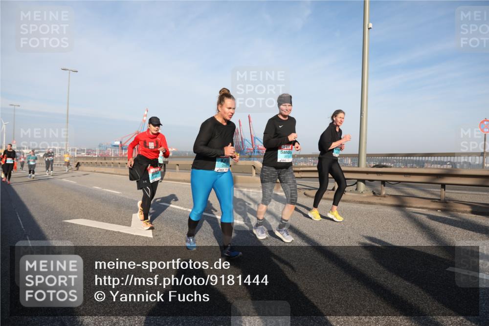03.10.2025 - Köhlbrandbrückenlauf Yannick Fuchs http://msf.ph/oto/9181444 03.10.2025 08:56:56 Position 2 2870 meine-sportfotos.de