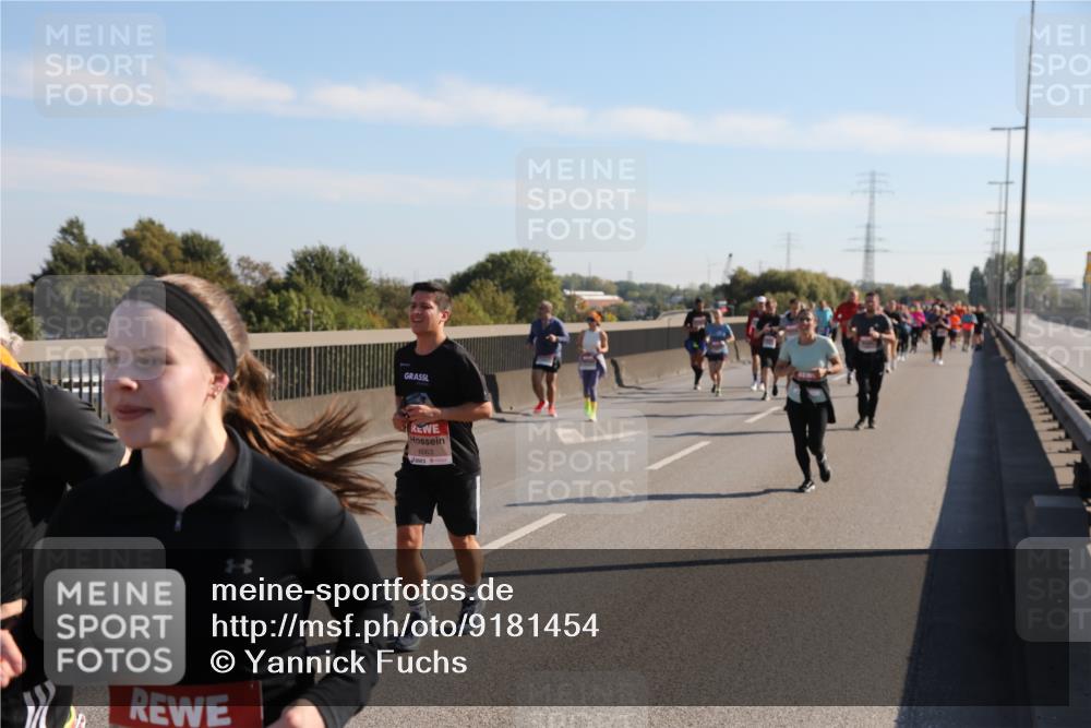 03.10.2025 - Köhlbrandbrückenlauf Yannick Fuchs http://msf.ph/oto/9181454 03.10.2025 11:23:01 Position 3 6063 meine-sportfotos.de