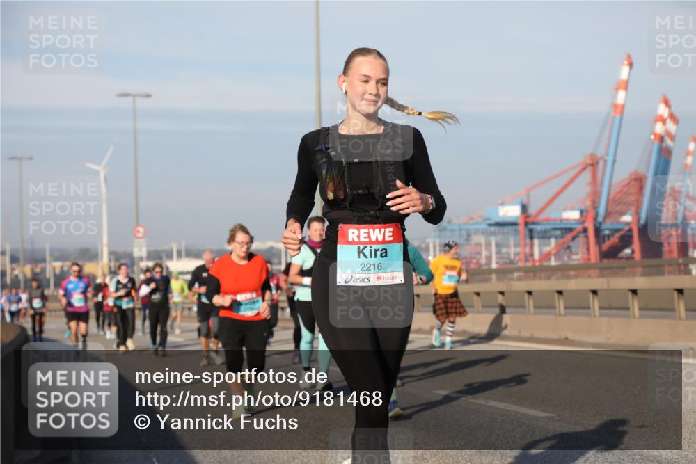 03.10.2025 - Köhlbrandbrückenlauf Yannick Fuchs http://msf.ph/oto/9181468 03.10.2025 08:57:01 Position 2 2216 meine-sportfotos.de