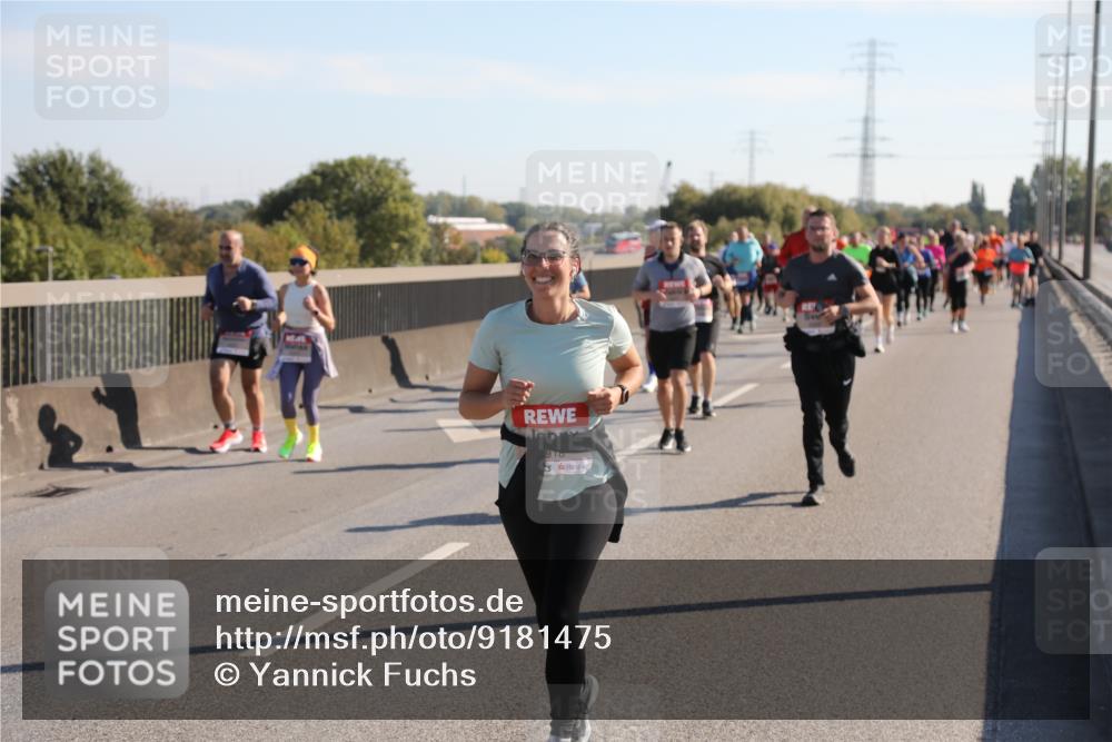03.10.2025 - Köhlbrandbrückenlauf Yannick Fuchs http://msf.ph/oto/9181475 03.10.2025 11:23:03 Position 3 918 meine-sportfotos.de