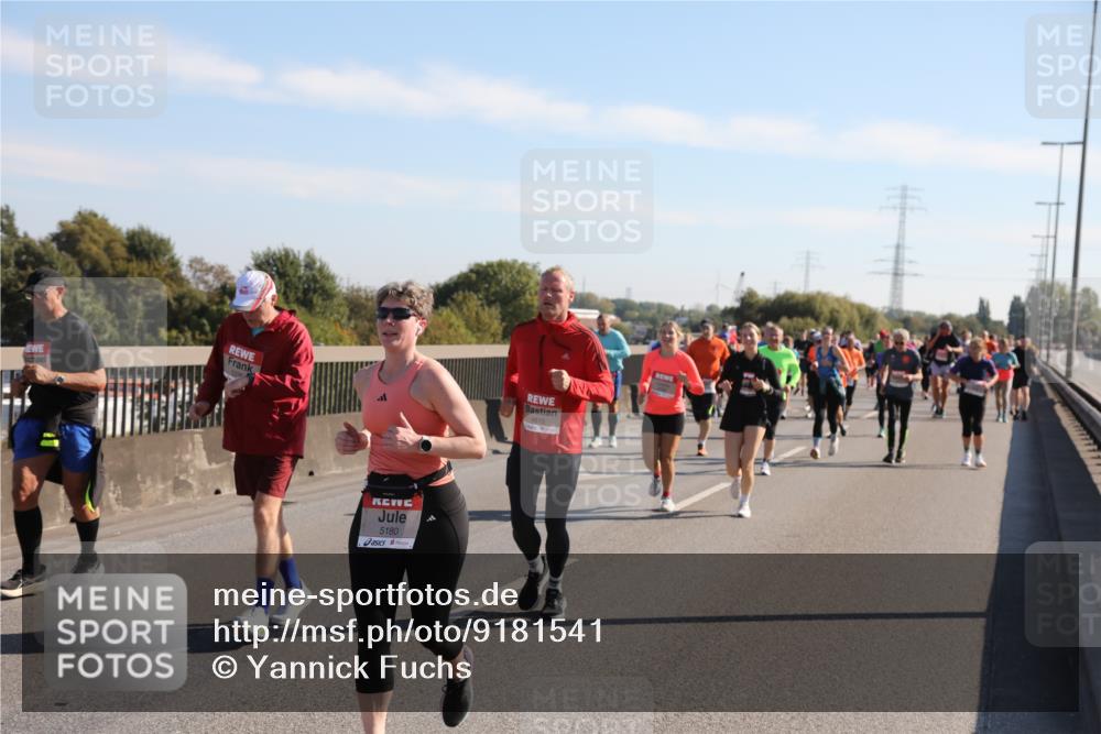 03.10.2025 - Köhlbrandbrückenlauf Yannick Fuchs http://msf.ph/oto/9181541 03.10.2025 11:23:09 Position 3 5180, 4815 meine-sportfotos.de