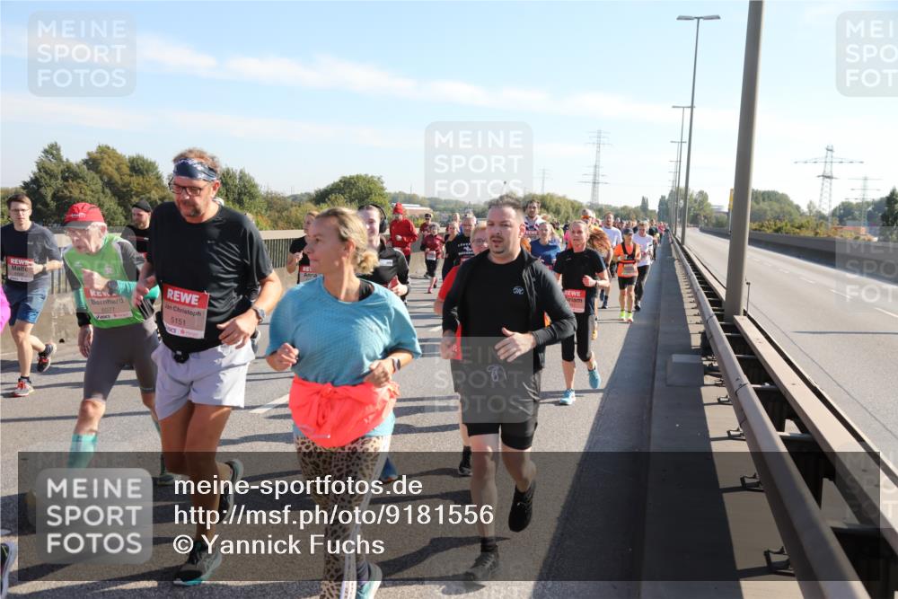 03.10.2025 - Köhlbrandbrückenlauf Yannick Fuchs http://msf.ph/oto/9181556 03.10.2025 11:23:21 Position 3 6077, 5151 meine-sportfotos.de