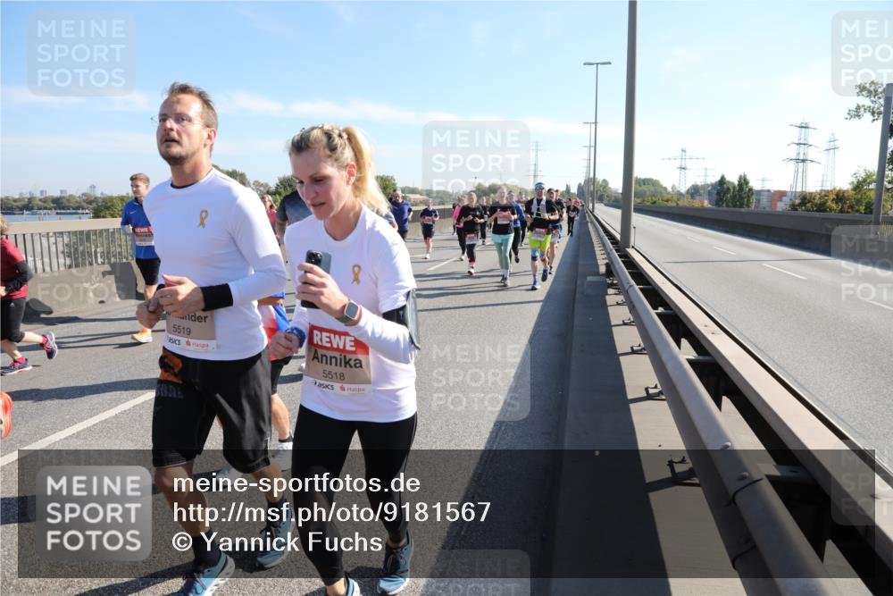 03.10.2025 - Köhlbrandbrückenlauf Yannick Fuchs http://msf.ph/oto/9181567 03.10.2025 11:23:27 Position 3 5519, 5518 meine-sportfotos.de