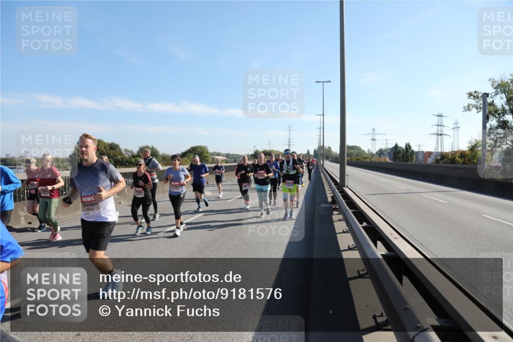 03.10.2025 - Köhlbrandbrückenlauf Yannick Fuchs http://msf.ph/oto/9181576 03.10.2025 11:23:28 Position 3 5814 meine-sportfotos.de
