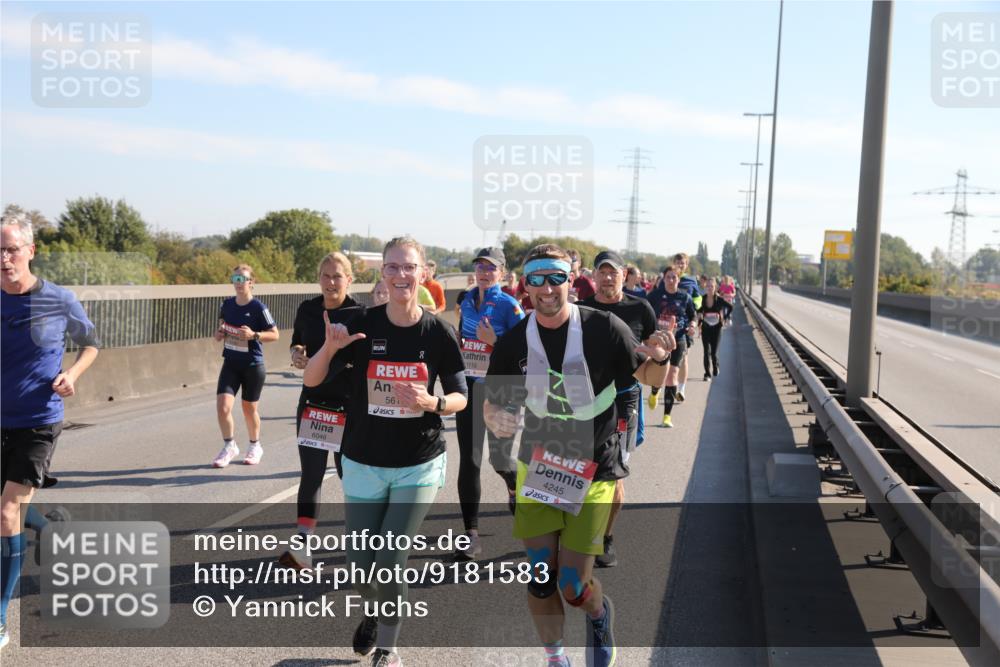 03.10.2025 - Köhlbrandbrückenlauf Yannick Fuchs http://msf.ph/oto/9181583 03.10.2025 11:23:30 Position 3 6046, 561, 110, 4245 meine-sportfotos.de