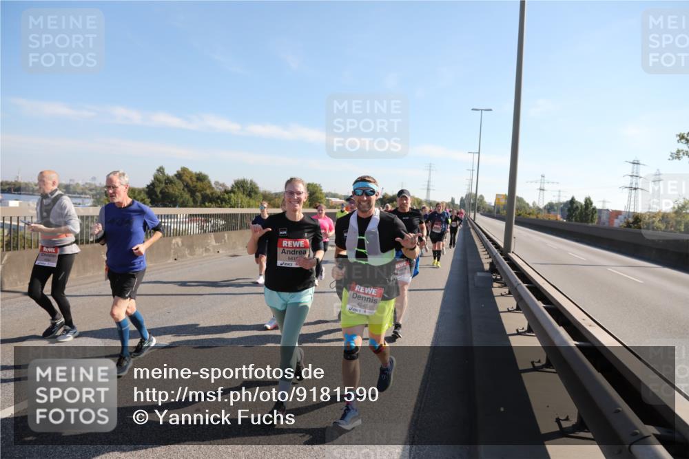 03.10.2025 - Köhlbrandbrückenlauf Yannick Fuchs http://msf.ph/oto/9181590 03.10.2025 11:23:30 Position 3 5616, 4245 meine-sportfotos.de
