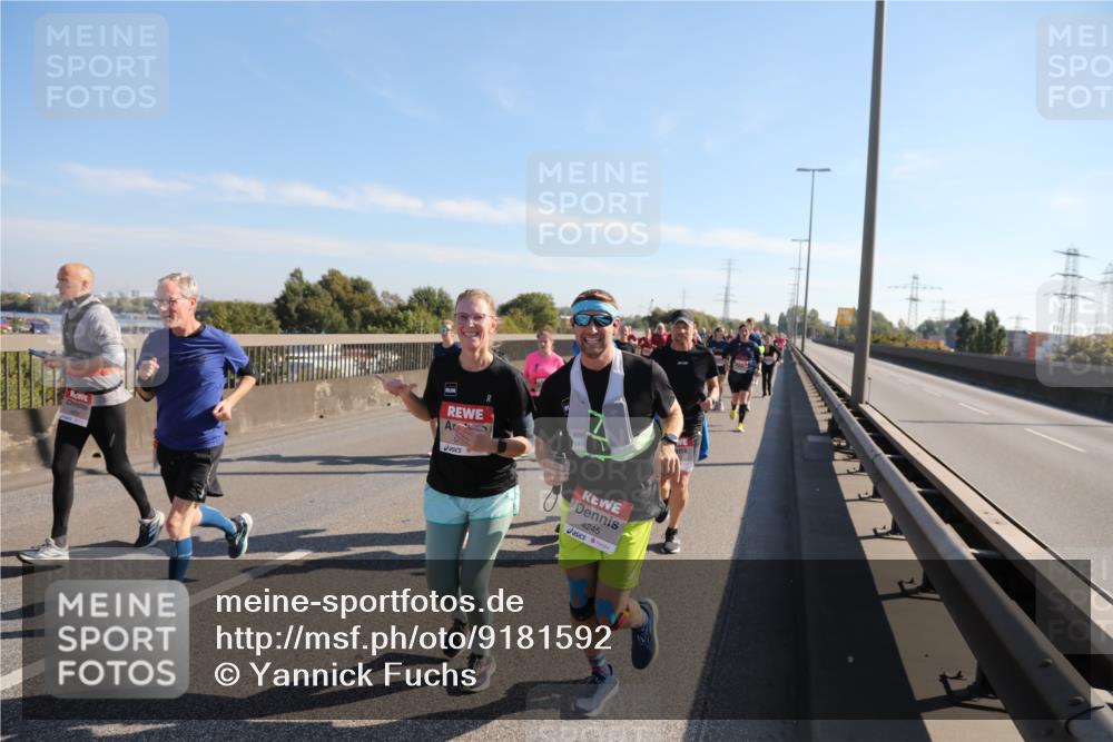 03.10.2025 - Köhlbrandbrückenlauf Yannick Fuchs http://msf.ph/oto/9181592 03.10.2025 11:23:30 Position 3 4245 meine-sportfotos.de