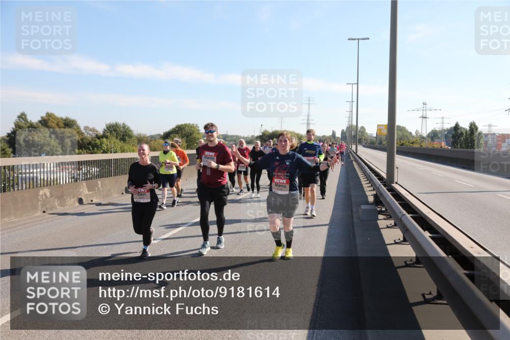 03.10.2025 - Köhlbrandbrückenlauf Yannick Fuchs http://msf.ph/oto/9181614 03.10.2025 11:23:33 Position 3 5135 meine-sportfotos.de
