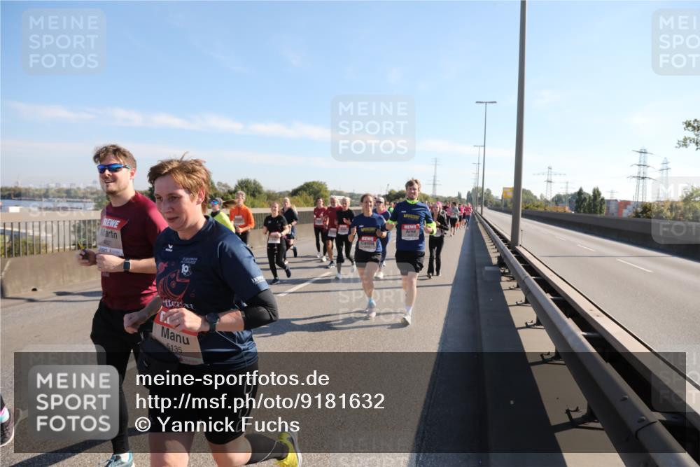 03.10.2025 - Köhlbrandbrückenlauf Yannick Fuchs http://msf.ph/oto/9181632 03.10.2025 11:23:34 Position 3 4827, 5135 meine-sportfotos.de