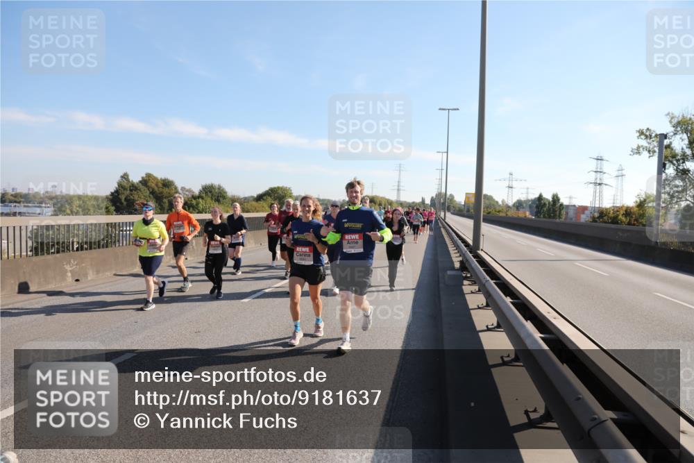 03.10.2025 - Köhlbrandbrückenlauf Yannick Fuchs http://msf.ph/oto/9181637 03.10.2025 11:23:35 Position 3  meine-sportfotos.de