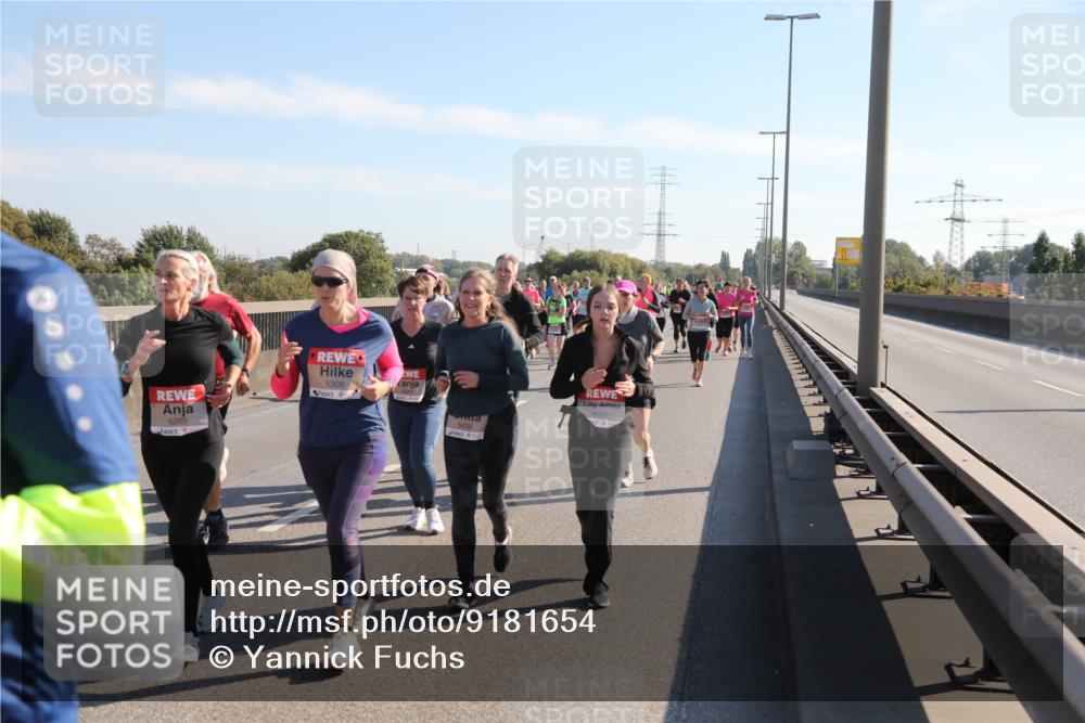 03.10.2025 - Köhlbrandbrückenlauf Yannick Fuchs http://msf.ph/oto/9181654 03.10.2025 11:23:36 Position 3 5285, 5308, 4697 meine-sportfotos.de