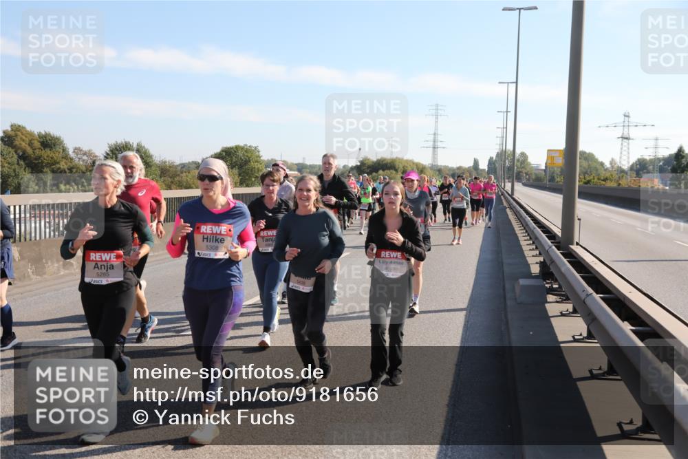 03.10.2025 - Köhlbrandbrückenlauf Yannick Fuchs http://msf.ph/oto/9181656 03.10.2025 11:23:36 Position 3 5285, 5308, 5439, 4697 meine-sportfotos.de