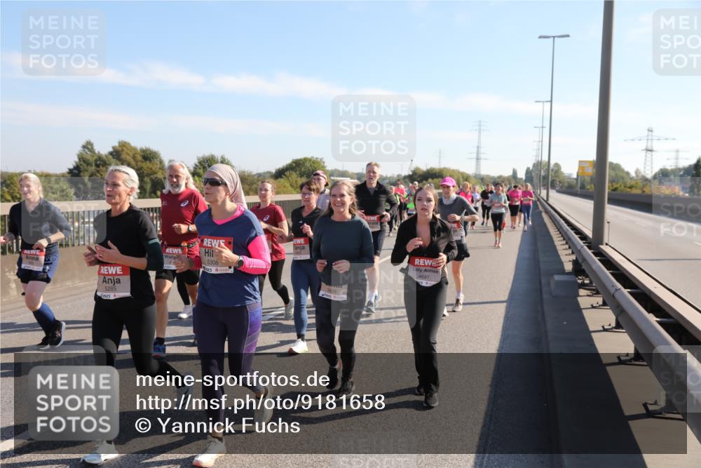 03.10.2025 - Köhlbrandbrückenlauf Yannick Fuchs http://msf.ph/oto/9181658 03.10.2025 11:23:37 Position 3 5285, 478, 5308, 5439, 4697 meine-sportfotos.de