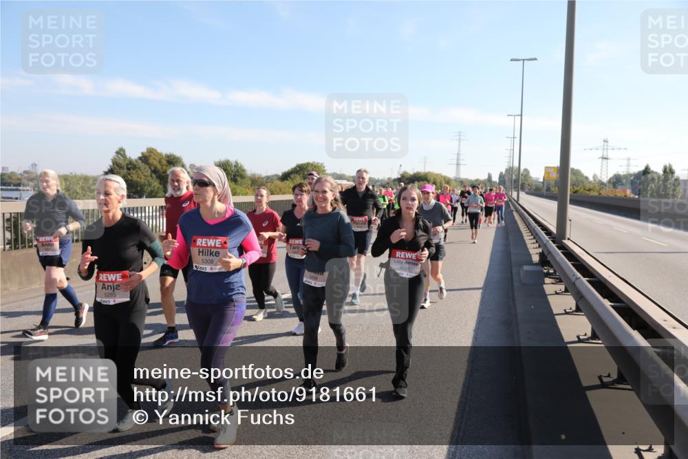 03.10.2025 - Köhlbrandbrückenlauf Yannick Fuchs http://msf.ph/oto/9181661 03.10.2025 11:23:37 Position 3 5285, 5308, 5439, 4697 meine-sportfotos.de