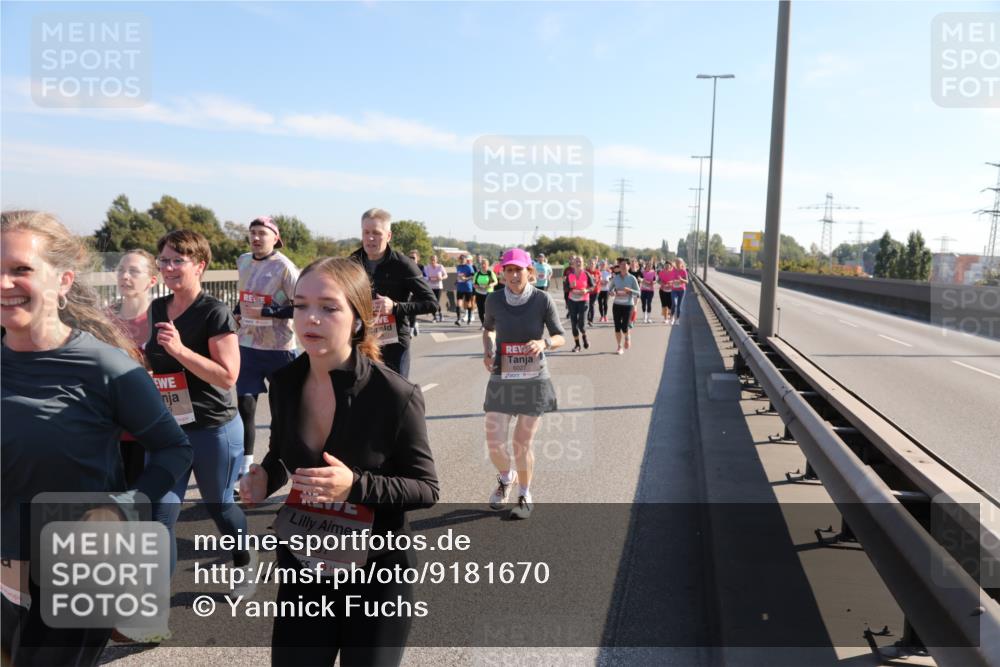 03.10.2025 - Köhlbrandbrückenlauf Yannick Fuchs http://msf.ph/oto/9181670 03.10.2025 11:23:38 Position 3 4697, 6027 meine-sportfotos.de