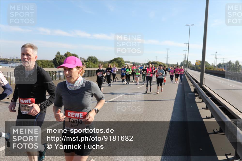 03.10.2025 - Köhlbrandbrückenlauf Yannick Fuchs http://msf.ph/oto/9181682 03.10.2025 11:23:39 Position 3 4415, 6027 meine-sportfotos.de