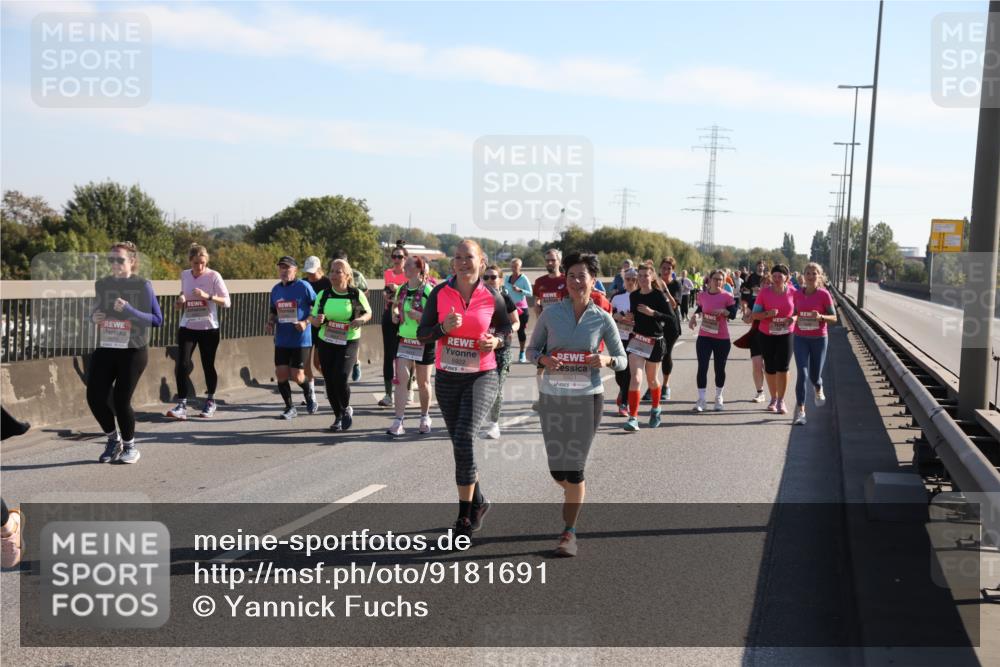 03.10.2025 - Köhlbrandbrückenlauf Yannick Fuchs http://msf.ph/oto/9181691 03.10.2025 11:23:40 Position 3 5922, 5921 meine-sportfotos.de